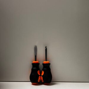MINI DESTORNILLADOR CRUZ Y PLANO - 2 PCS